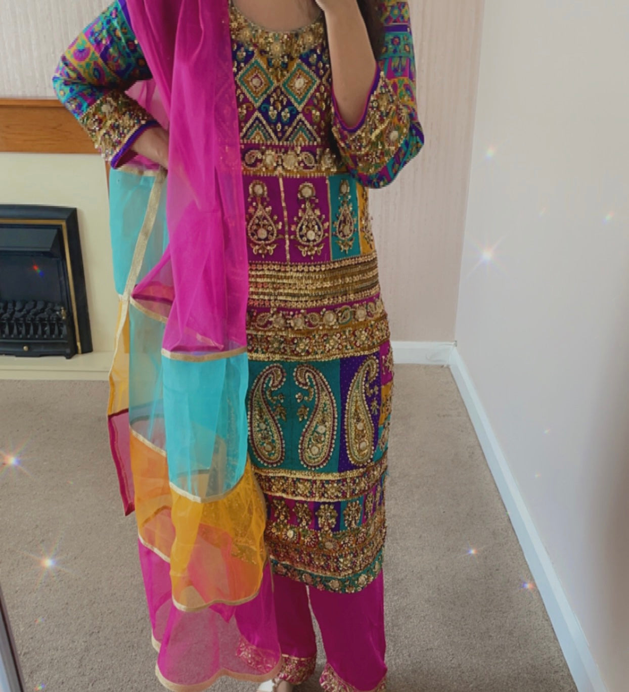 Multicoloured Mehndi