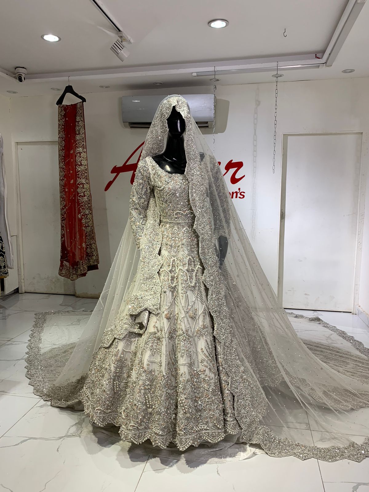 Faria Bridal