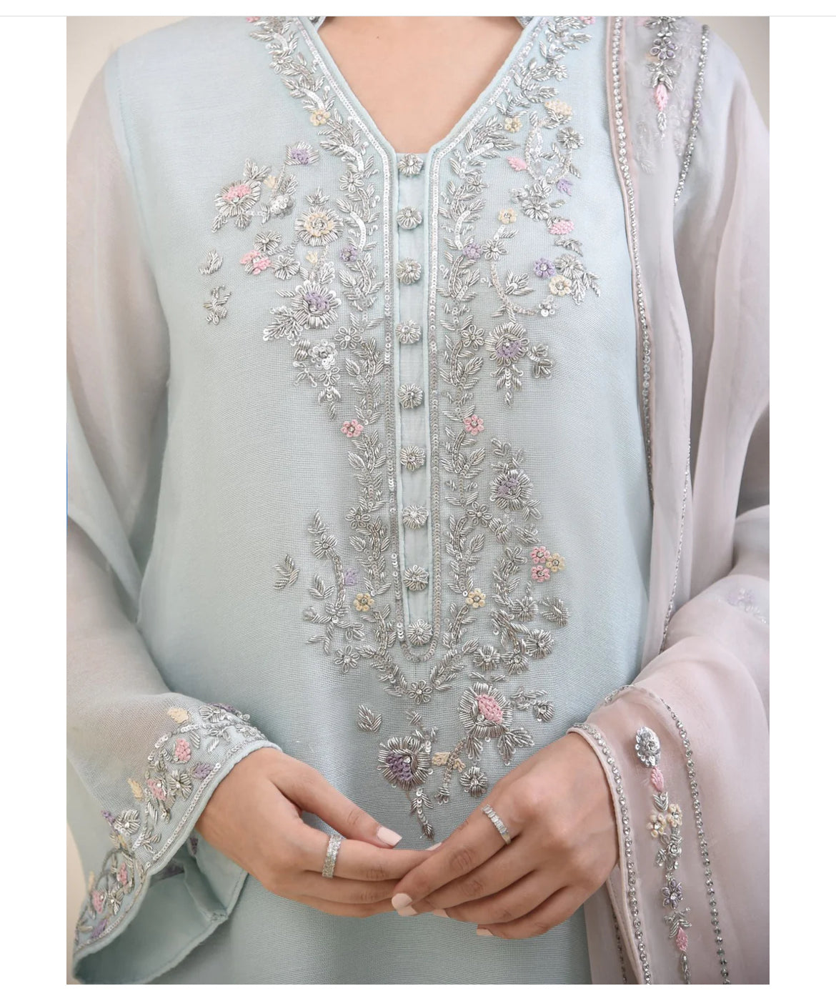 Ice blue sehr